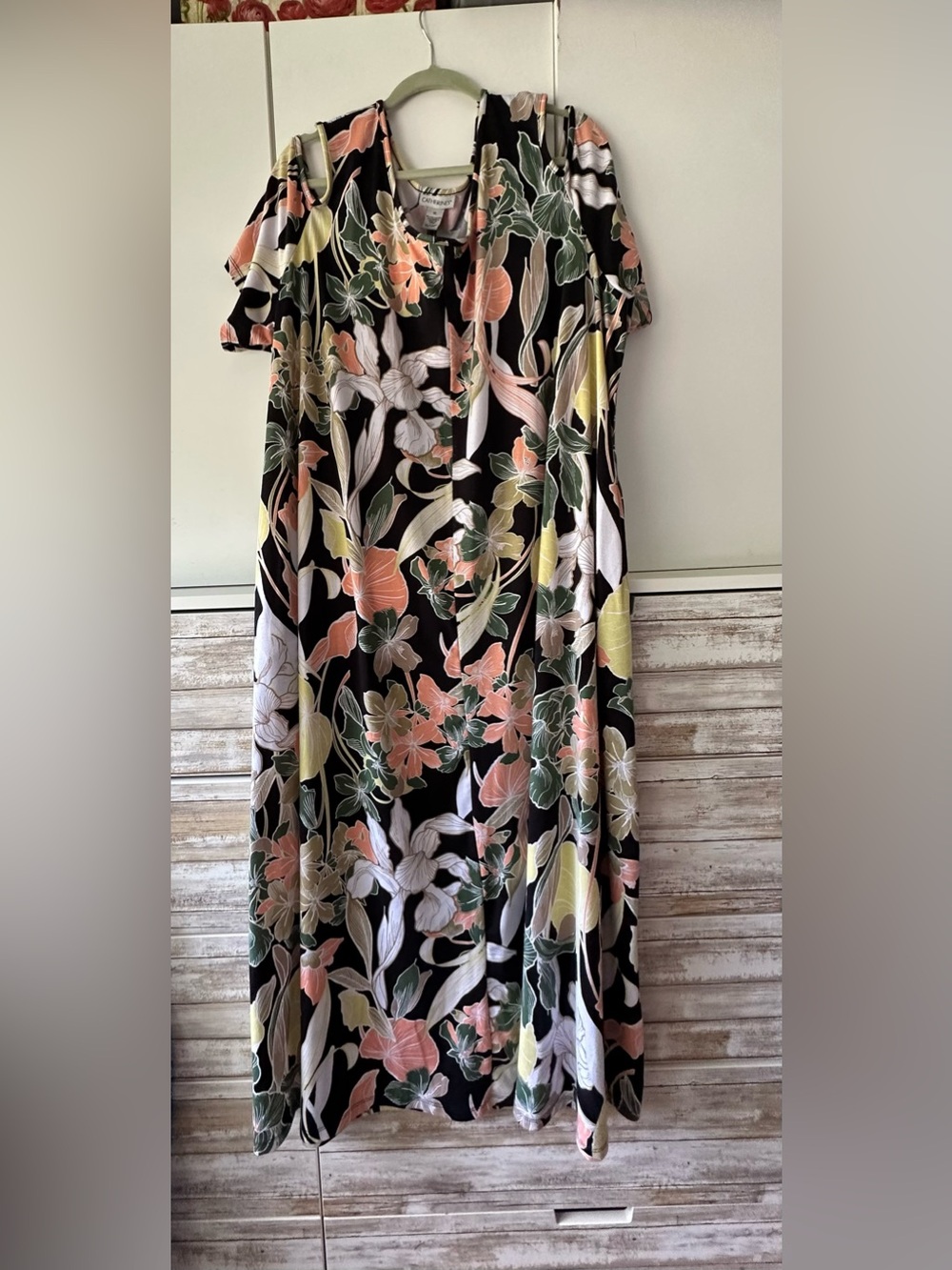 🌺 Catherine’s 3X Tropical Floral Maxi Dress Cold Shoulder Pockets Plus Size